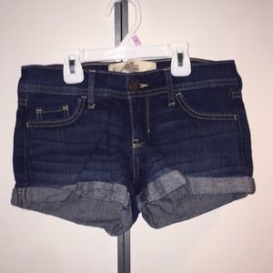 Hollister jean shorts size 0